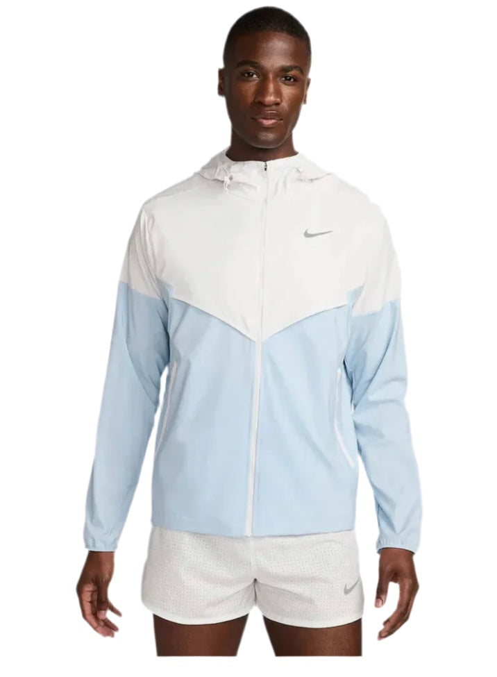 NIKE - ARMOUR BLUE UV WINDRUNNER